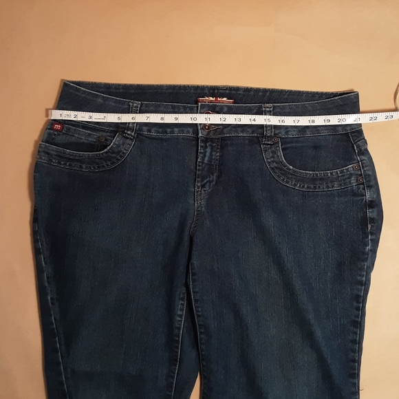 Women's midi rise jeans - Picture 8 of 10